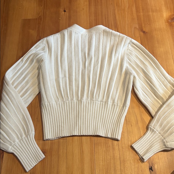 Aritzia Wilfred New Plunge Cardigan - Picture 8 of 9
